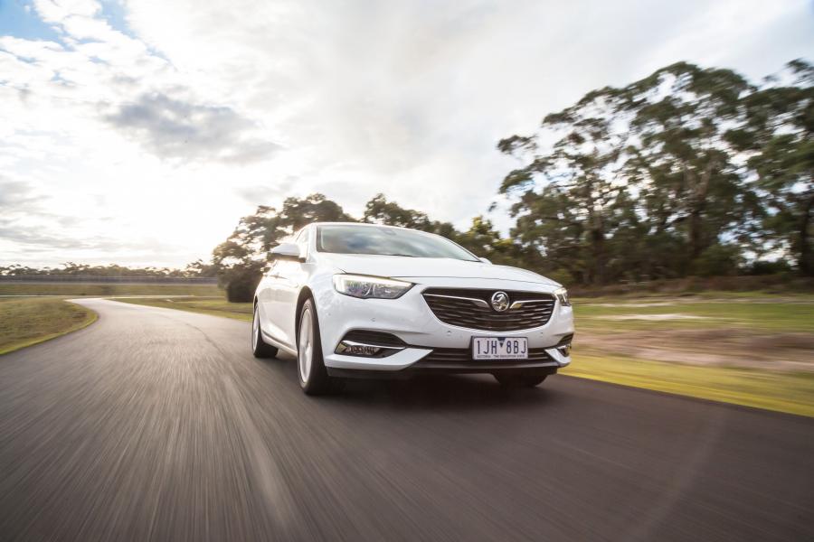  Holden Commodore Calais (ZB) 2018 года  (фото 9 из 37)